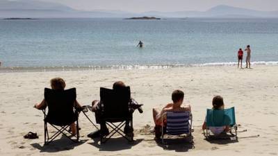 Mini heatwave expected as temperatures set to soar