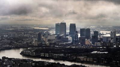 Brexit: EU official warns  of consequences for UK financial services