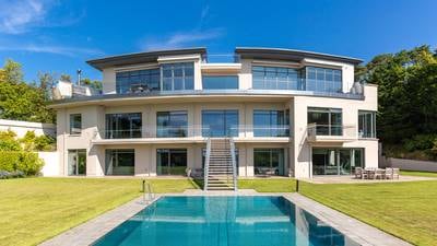 Irish family revealed as buyers of €8.5 million Killiney Hill mansion  