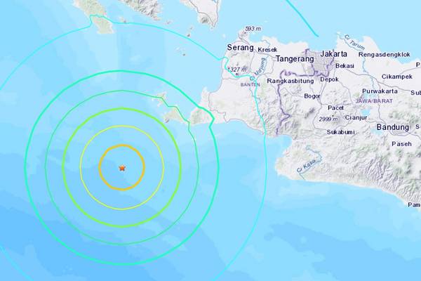 Indonesia: Tsunami alert lifted after powerful earthquake