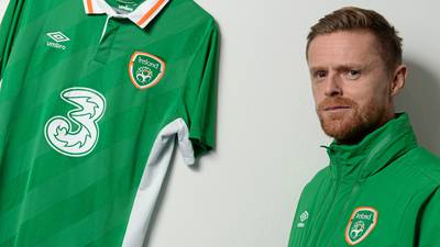 Damien Duff going solo to get his game time these days