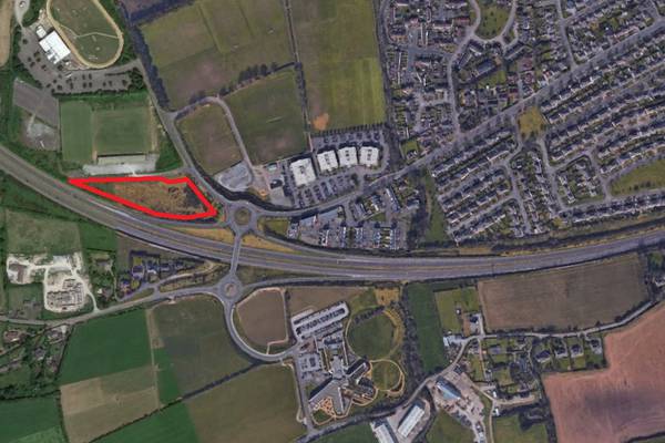 Site at Curraheen Road 5km from Cork city centre guiding for €450,000
