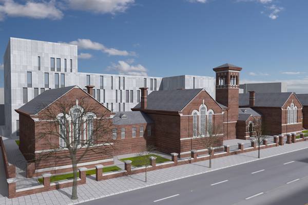 Delay in completion of Cork courthouse due to shortage of trades people