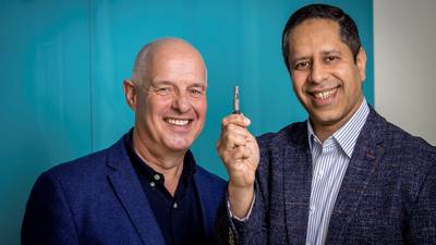 Miniature implantable pump treats advanced stage heart failure
