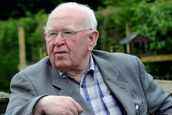 Civil rights leader Paddy Joe McClean (86) dies at home in Tyrone