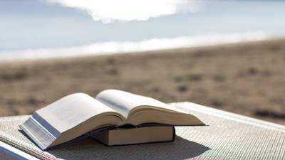 Holidaying CEOs boast by the book