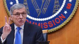 US regulators approve new net neutrality rules