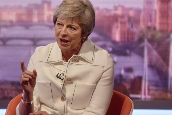 Theresa May makes plea to business to save Chequers agreement