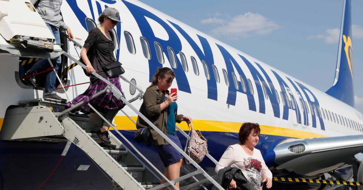 ‘Fly in considerable luxury’: Ryanair’s first ads in 1985 – The Irish Times