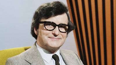 RTÉ ‘Mailbag’ presenter Arthur Murphy dies aged 90