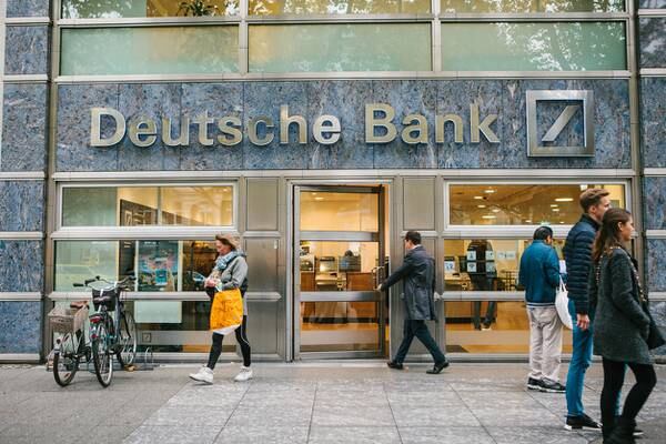 Deutsche Bank books quarterly earnings surge