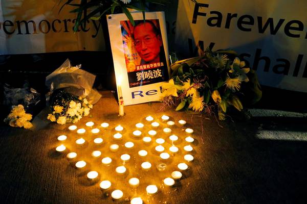 Friends bid farewell to Liu Xiaobo as calls grow for wife to be allowed leave