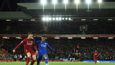 Henderson fills the gap but Liverpool need their right backs