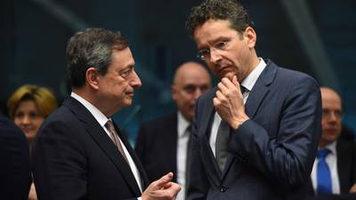 Pressure increases on Greece on reform plan
