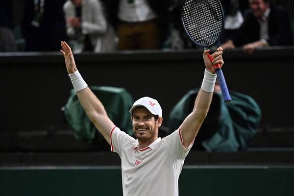 Andy Murray rolls back the years to own Centre Court again