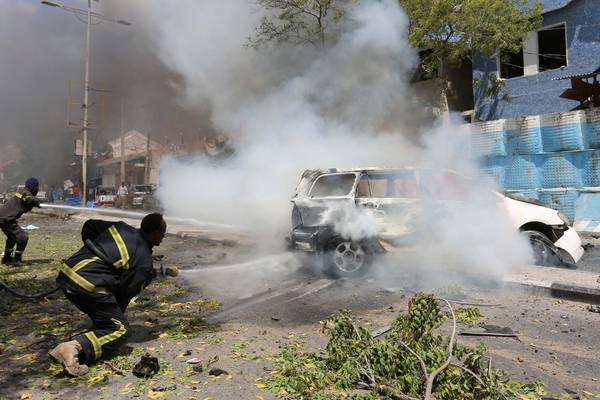Car bomb near presidential palace kills four in Somali capital
