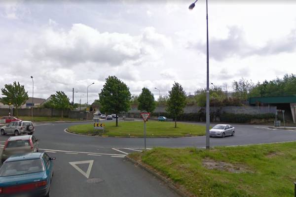 Man found injured and chained up on Limerick city roundabout
