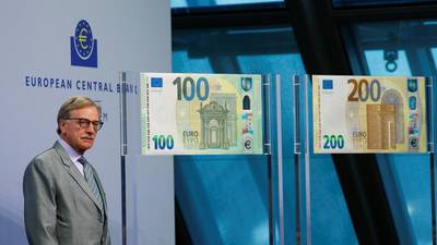 ECB introduces more secure €100 and €200 notes