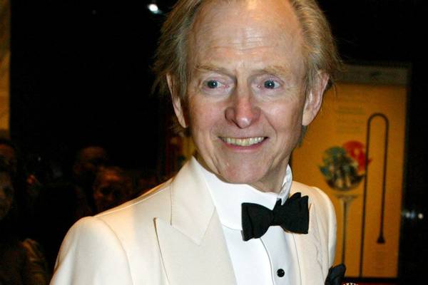 ‘Bonfire of the Vanities’ author Tom Wolfe dies aged 88