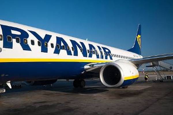 Ryanair wants morning airport alcohol ban after flight diverted