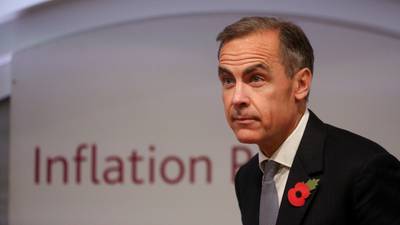 Bank of England gives no sign of rushing to raise rates