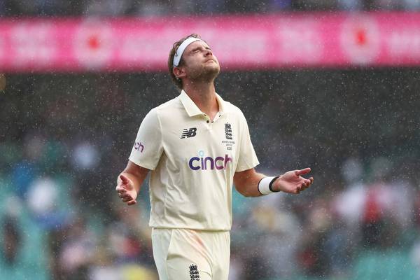 England’s bowlers rally as rain hits opening day of fourth Test in Sydney