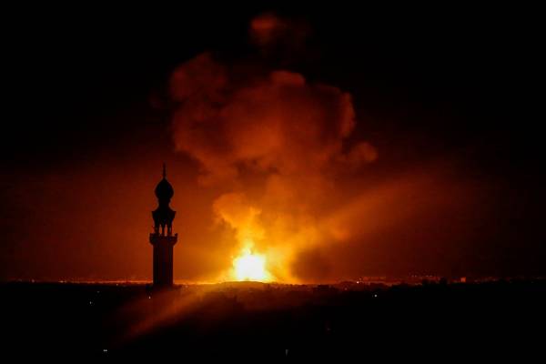 Netanyahu: ‘massive strikes’ on Gaza militants to continue