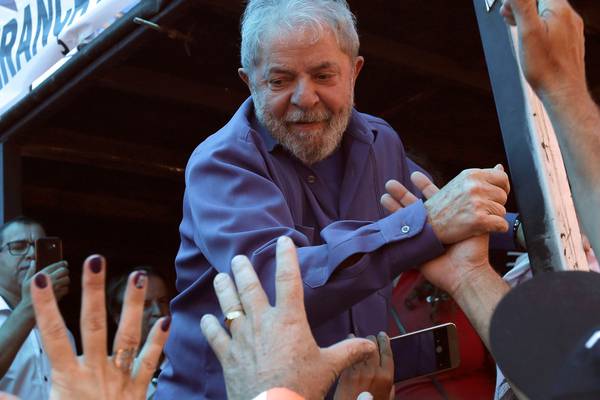Luiz Inácio Lula da Silva’s campaign convoy hit by gunfire in attack