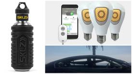 Travel Gear: app-controlled light bulbs  with smart extras