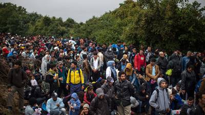 Croatia smooths path through border for migrants