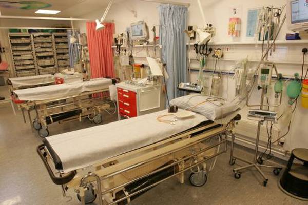 Over 640 patients waiting on trolleys and in wards, say nurses