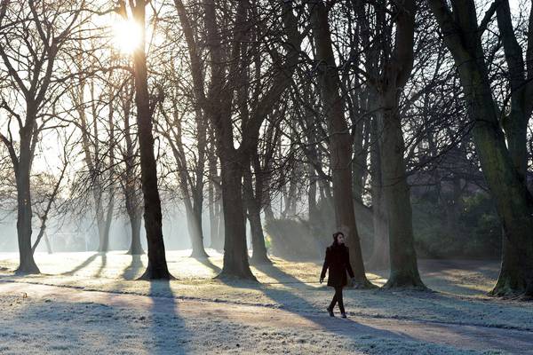 Weather warning issued as temperatures set to fall to -6 degrees