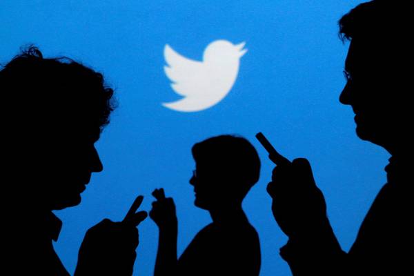 Twitter struggles to boost monthly user growth while shares fall