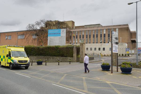 'It is like a war zone' - Health services in Louth under severe pressure as infection rates soar