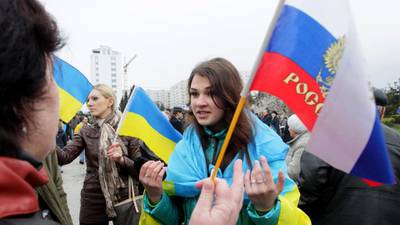 Russia tightens grip on Crimea despite US warning
