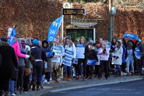 Nurses' strike: HSE warns of pressure on services as nurses stage second stoppage