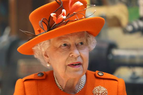 DUP calls for reinstatement of portrait of Queen Elizabeth at Stormont House