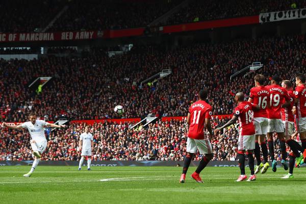 Manchester United stumble in top four race with Swansea draw