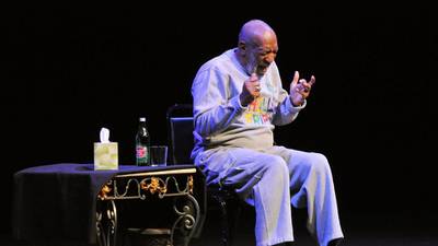 Bill  Cosby gets standing ovations at sold-out Florida show