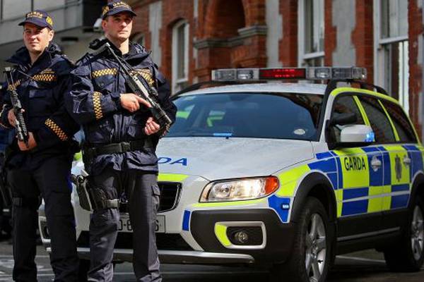 Armed gardaí deployed in Longford amid feud between families