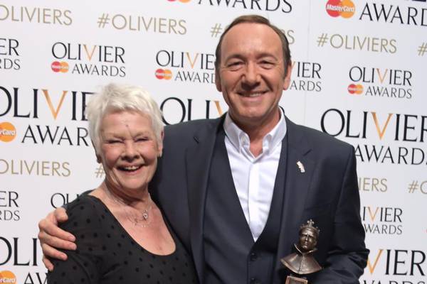 Judi Dench defends Kevin Spacey, criticising his ‘extrusion from history’