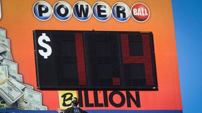 US Powerball lottery jackpot reaches record $1.4bn
