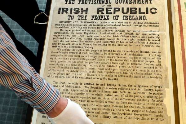 Copy of Proclamation sells for €170,000 at auction in Dublin