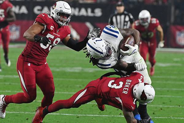 Colts outlast Cardinals for third straight win
