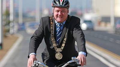 ‘Missing link’ in Dublin Bay cycle path opens in Clontarf