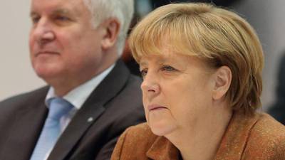 Merkel advisers to quiz US officials over spy claims