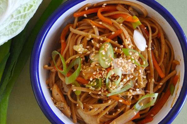 A sizzling chicken noodle treat you can make in no time