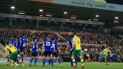 Mario Vrancic’s late goal earns Norwich a point as Leeds’ promotion hopes suffer