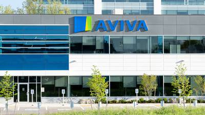 Aviva to return £4bn to investors but Cevian demands more