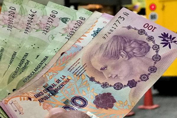 Argentine peso strengthens after capital control measures